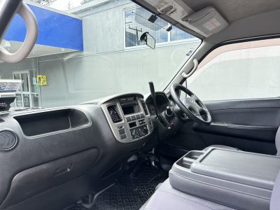 2009 Nissan Caravan Low km