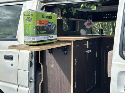 Mitsubishi L300 LWB 2009 | Low KM!