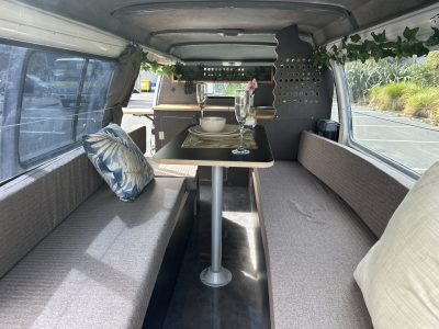 Mitsubishi L300 LWB 2009 | Low KM!